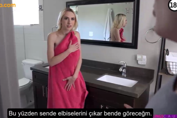 Üvey Kardeşimi Çıplak Gördüm ClupFlixGo Türkçe Altyazılı